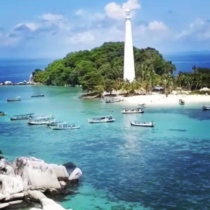 タンジャング・パンダンBelitung Backpackerアパートメント エクステリア 写真