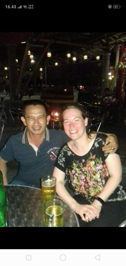 タンジャング・パンダンBelitung Backpackerアパートメント エクステリア 写真