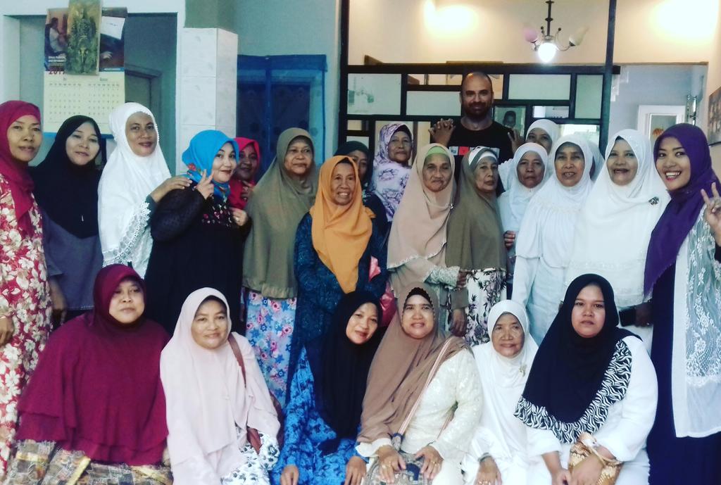 タンジャング・パンダンBelitung Backpackerアパートメント エクステリア 写真